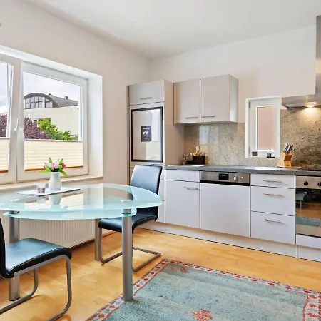 Near Bergisel Jump Appartement *